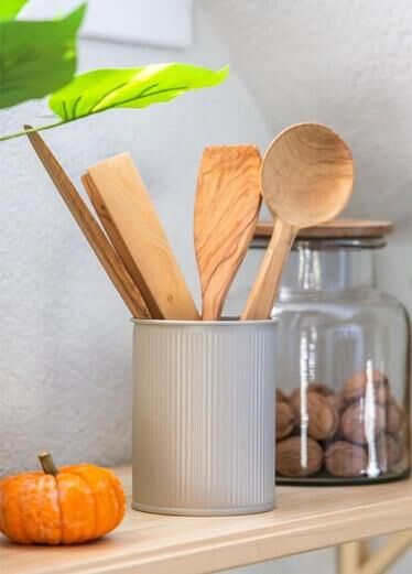 THE MİA STRİPE TEZGAH ÜSTÜ KAŞIKLIK BEJ 13*11 CM