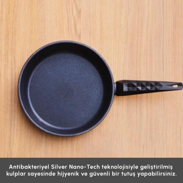 KARACA BİODİAMOND ANTİBAKTERİYEL KULP TAVA 26 CM 2,3 LİTRE