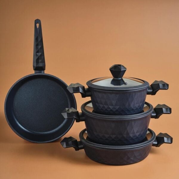 KARACA BİODİAMOND ANTİBAKTERİYEL KULPLU İNDÜKSİYON TABANLI 7 PARÇA TENCERE SETİ