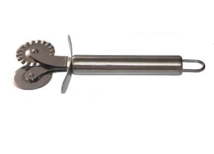 KLT PASLANMAZ HAMUR KESİCİ 18 CM