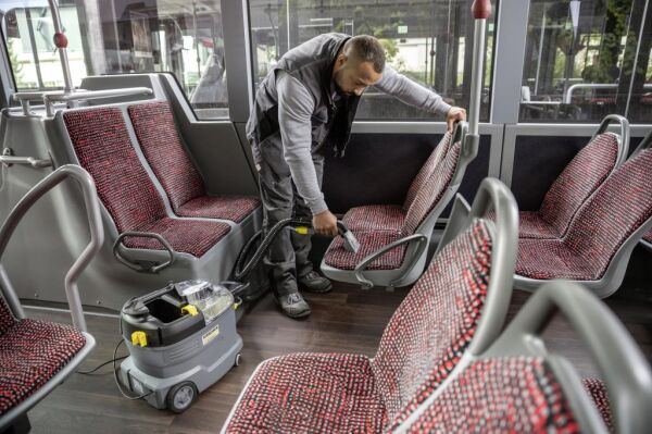 KARCHER PUZZI 8/1 KOLTUK YIKAMA MAKINESİ