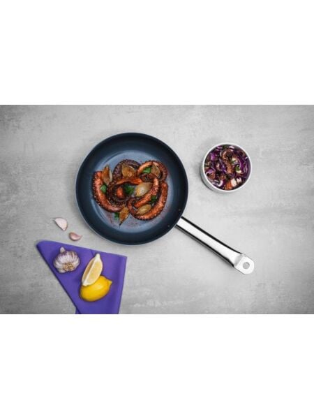 TRAMONTINA PROFESSIONAL 26 CM SERAMİK YÜZEYLİ KIZARTMA TAVASI