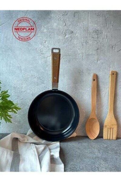 NEOFLAM BIEN ALÜMİNYUM DÖKÜM WOK TAVA SİYAH 20 CM