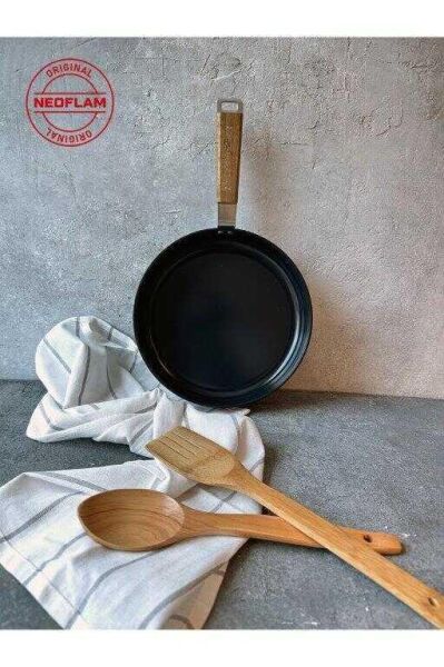 NEOFLAM BIEN ALÜMİNYUM DÖKÜM TAVA SİYAH 24 CM