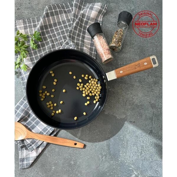NEOFLAM BIEN ALÜMİNYUM DÖKÜM WOK TAVA  SİYAH 24 CM